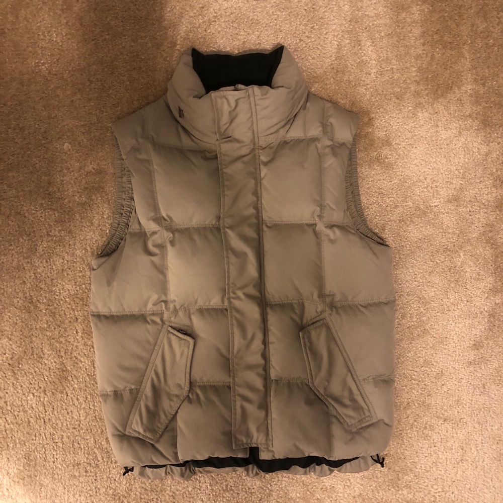Banana Republic Puffer Down Vest (small)